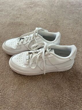 Youth Nike Air Force ones size 6.5